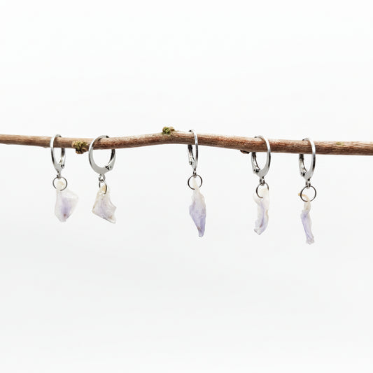 Fey Delphinium - Boucles d'oreilles en pétales séchés
