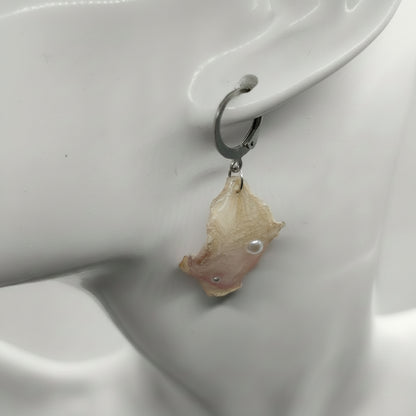 Sélénaé - Pendants de pétales séchés et perlés