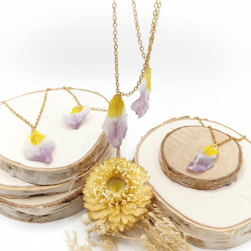 Umilis - Collier en pétales séchés