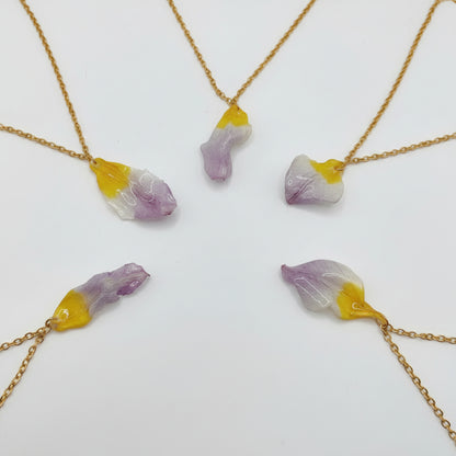 Umilis - Collier en pétales séchés